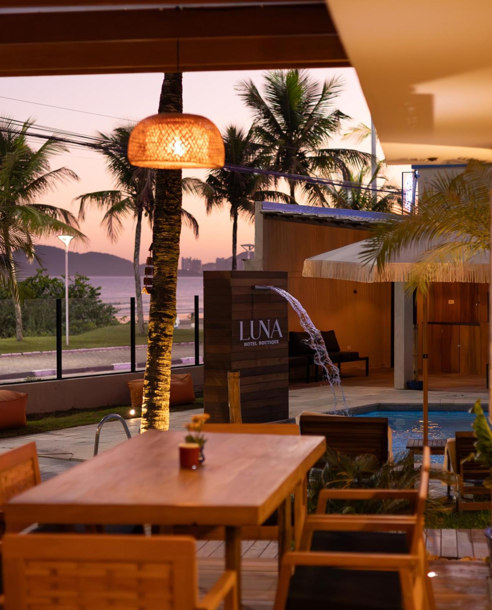Luna Hotel Boutique - Frente A Praia Guarujá Exteriör bild